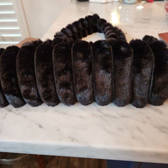 It's Fashion Faux Fur black handbag NWT - Picture 4 of 6